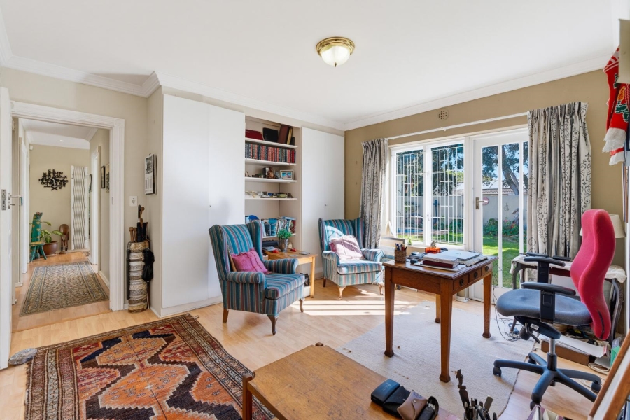 3 Bedroom Property for Sale in Kirstenhof Western Cape